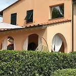 Tosca Con Piscina Privata E Vista Mare Chioma